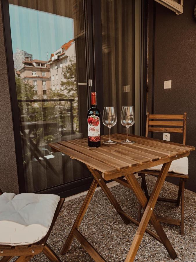 Elegant Escape Apartment I - City Centre 布拉迪斯拉发 外观 照片